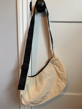 Baggu Medium Crescent Bag White/Cream